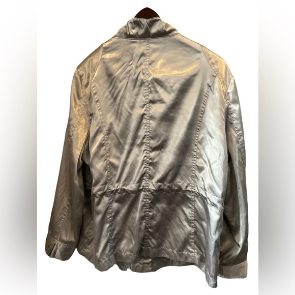 Chico's Lightweight Silver Jacket, Sz.‎ 3 - Picture 5 of 8